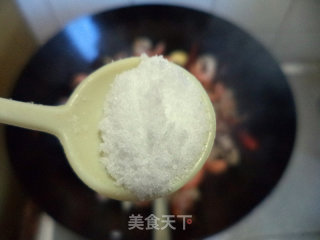 麻辣龙虾尾的做法步骤：5