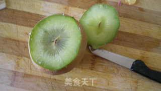 五彩母鸡~水果沙拉的做法步骤：4