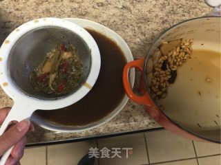 秘制烤猪手的做法步骤：5