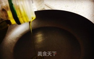 月亮虾饼的做法步骤：2
