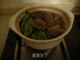 小白菜排骨汤的做法步骤：3