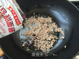 牛肉酱黄瓜的做法步骤：5