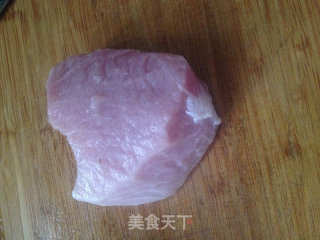 锅包肉的做法步骤：1