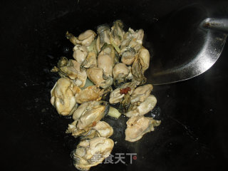 牡蛎烧豆腐的做法步骤：4