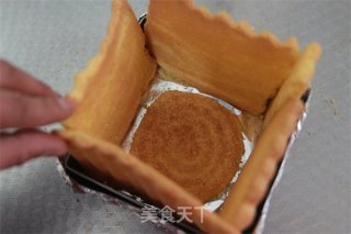 【番茄配方】mini草莓夏洛特——草莓盛宴，视与味的双重享受的做法步骤：11
