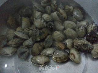爆炒花蛤的做法步骤：1