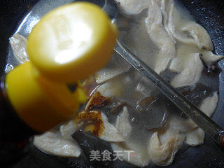 大豆蛋白黑木耳烧排骨的做法步骤：6
