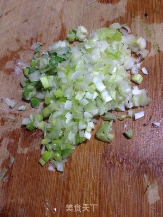 爱心葱油饼的做法步骤：3