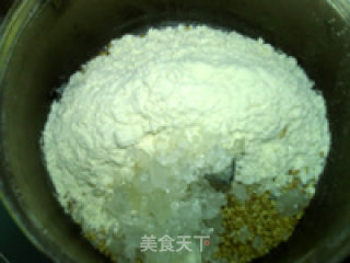 醇香芝麻糕的做法步骤：4