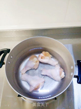 【翻er&卷er厨房】给宝宝的辅食❤鸡汤冻 鸡肉松❤的做法步骤：2