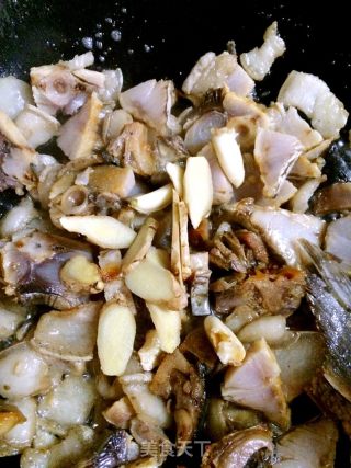 原来五花肉和马鲛鱼干更配的做法步骤：9