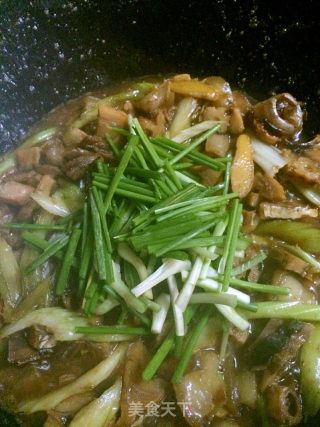 原来五花肉和马鲛鱼干更配的做法步骤：15