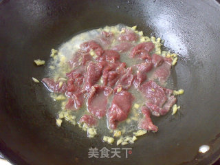 牛肉姜汤烩芥兰的做法步骤：6
