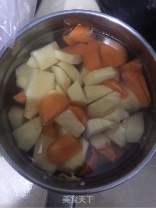 简易罗宋汤的做法步骤：4