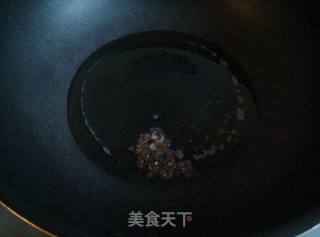椒油白花卷的做法步骤：1