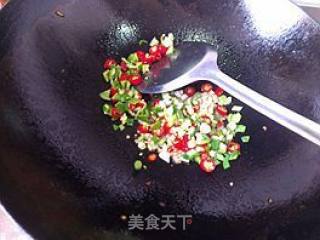 辣炒鸡翅根的做法步骤：7