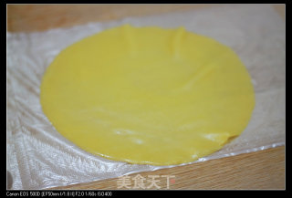 【草莓班戟】不用烤箱的小甜点的做法步骤：10