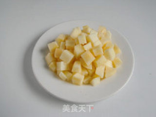 苹果鸡蛋饼的做法步骤：1