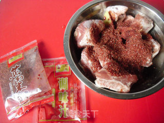 粉蒸排骨的做法步骤：3