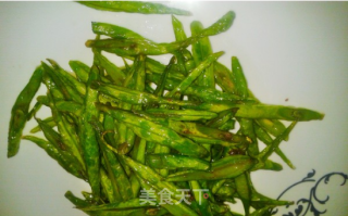 干煸豆角的做法步骤：3