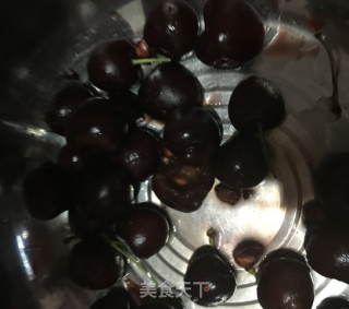 车厘子果酱的做法步骤：1