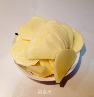 自创辣子鸡的做法步骤：1