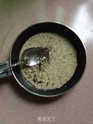 五香盘丝饼的做法步骤：2