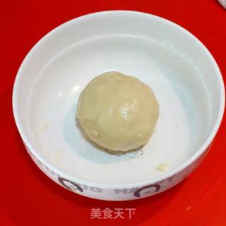 吃一个不过瘾-----椒盐葱香酥饼的做法步骤：5