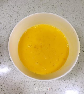 葱花烘蛋的做法步骤：2