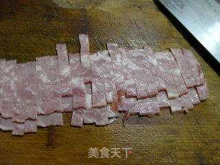 韭菜培根炒笋尖的做法步骤：3