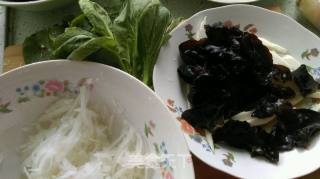 番茄酱素丸子的做法步骤：1