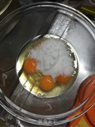 纸杯海绵蛋糕的做法步骤：3
