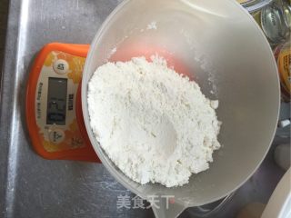 纸杯海绵蛋糕的做法步骤：5