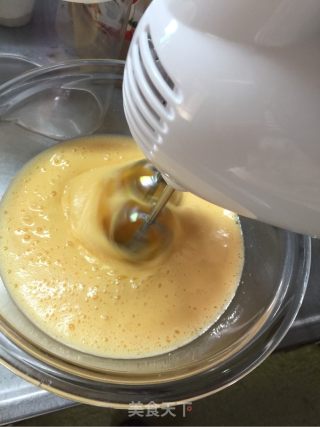 纸杯海绵蛋糕的做法步骤：7