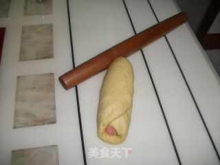 热狗卷的做法步骤：6