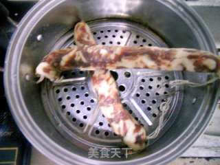 懒人快手菜---腊肠炒生菜的做法步骤：2