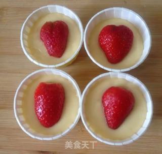草莓马芬蛋糕的做法步骤：10