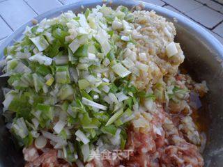 东北特色——酸菜猪肉饺子的做法步骤：5