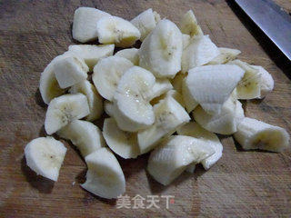 牛奶香蕉燕麦粥的做法步骤：2