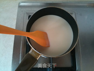 黑芝麻奶酪布丁 【甜品也可以很养生】的做法步骤：4
