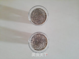 黑芝麻奶酪布丁 【甜品也可以很养生】的做法步骤：10