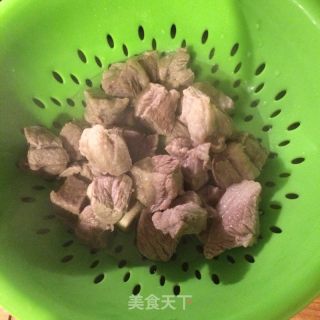 白萝卜炖羊肉的做法步骤：3