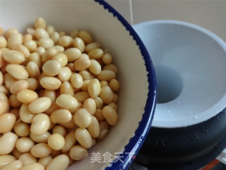 排毒瘦身抗雾霾——花生红枣豆浆的做法步骤：4