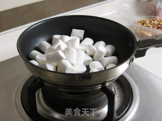 原味花生牛轧糖的做法步骤：5