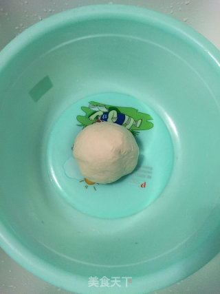 猪肉肉馅饼的做法步骤：1