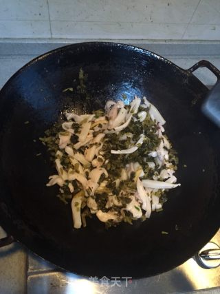 雪菜墨鱼的做法步骤：4