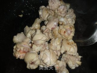 山药烧鸡翅根的做法步骤：4