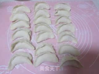 猪肉娃娃菜饺子的做法步骤：11