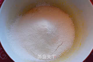 香酥芝麻蛋卷的做法步骤：4