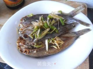 葱姜丝蒸咸鱼的做法步骤：5